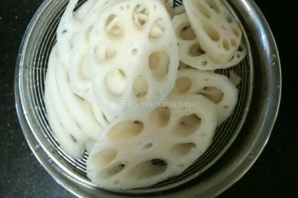 莲藕木耳炒肉片的做法图解6
