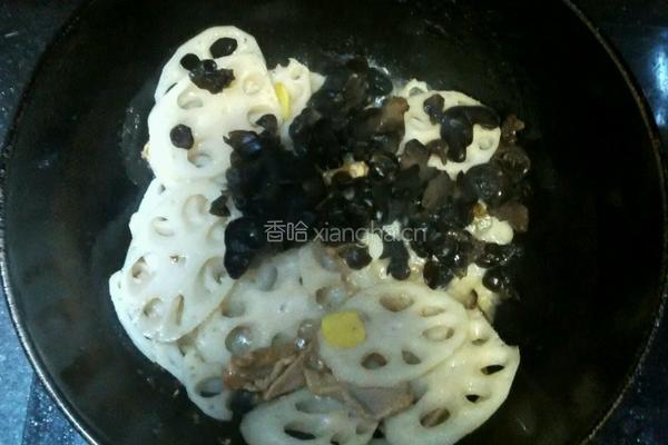 莲藕木耳炒肉片的做法图解10
