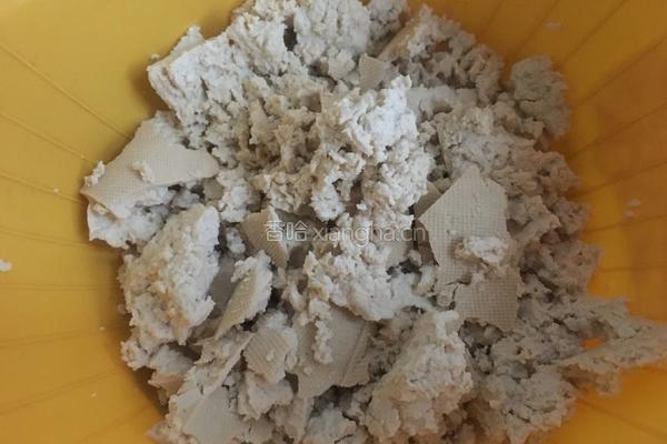 胡萝卜豆腐猪肉馅包子的做法图解11