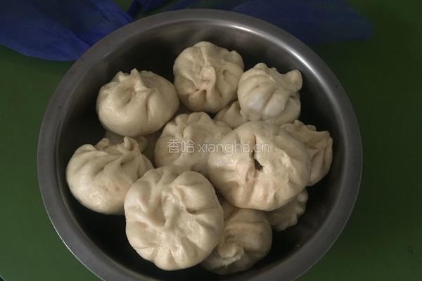 胡萝卜豆腐猪肉馅包子的做法图解22