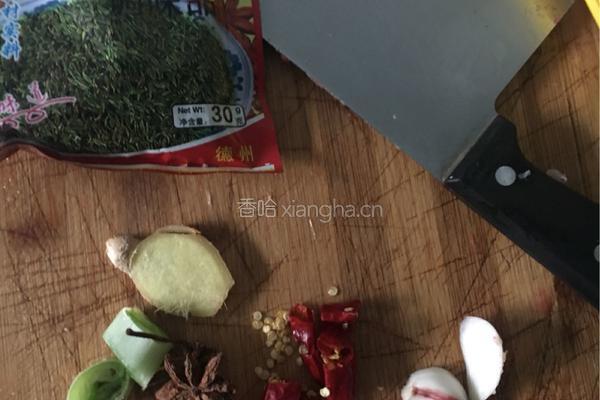 爆香金针肥牛的做法图解1