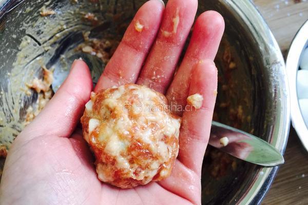 红烧肉丸包鹌鹑蛋的做法图解10