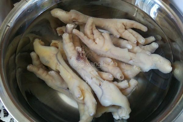 泡椒凤爪的做法图解5