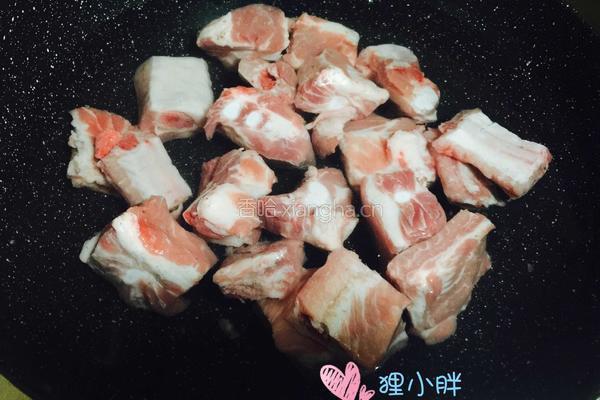 红烧排骨「新手必备」的做法图解1