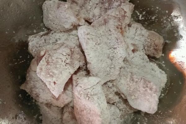 香菠咕噜肉的做法图解3
