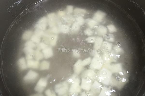 山药牛奶羹的做法图解2
