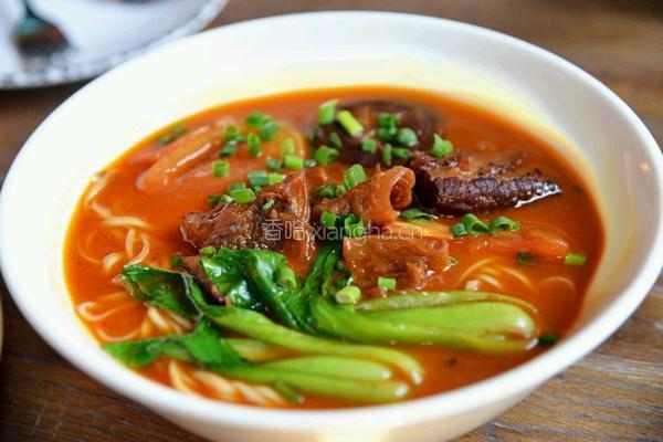 酱香牛腩的做法图解6