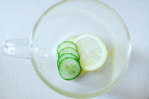 青瓜柠檬水的做法图解5