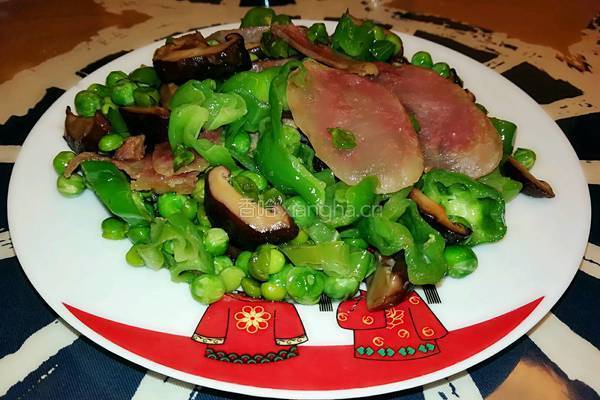 豌豆香菇炒腊肠的做法图解4