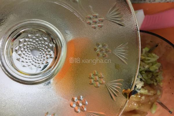 水汆嫩肉丸的做法图解7