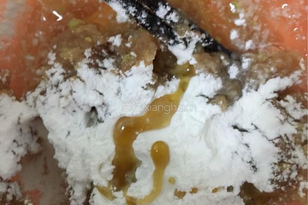 水汆嫩肉丸的做法图解11