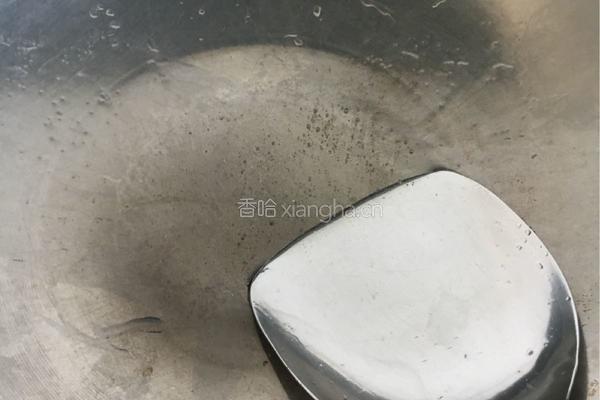 清炒卷心菜的做法图解2
