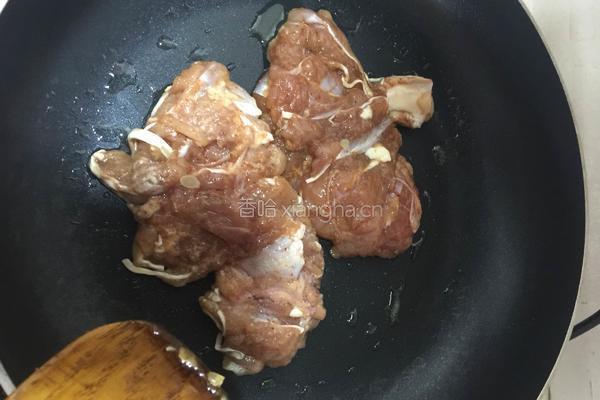香辣照烧鸡腿饭的做法图解2