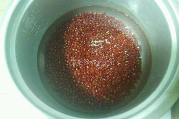 红豆米饭的做法图解1