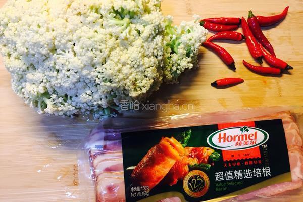 小炒培根菜花的做法图解1