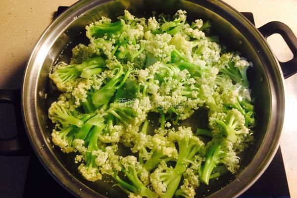小炒培根菜花的做法图解9
