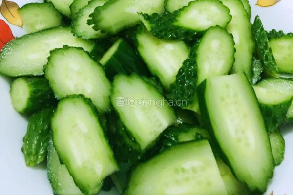凉拌火腿黄瓜🥒的做法图解3