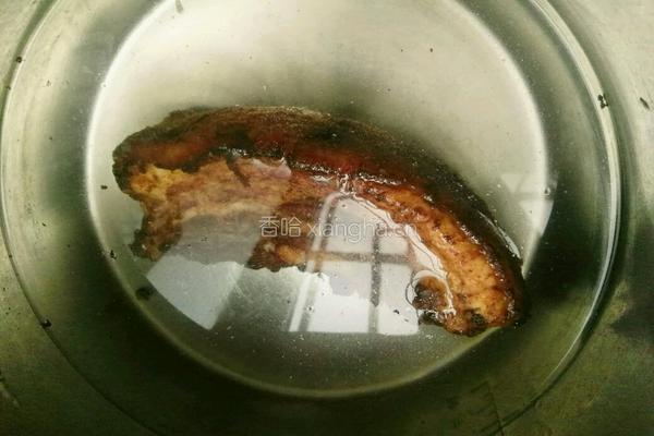 梅菜扣肉的做法图解2