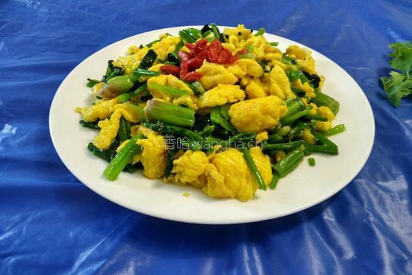 菠菜炒鸡蛋