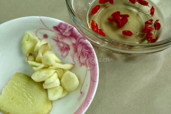 菠菜炒鸡蛋的做法图解2