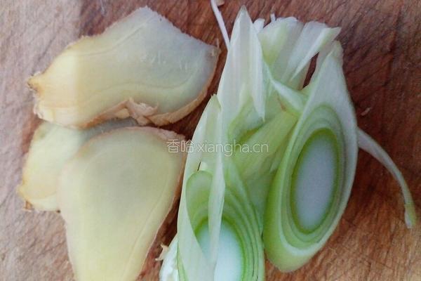 鲢鱼头汤的做法图解4