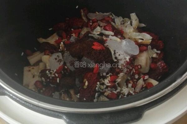 大枣甜藕汤的做法图解3