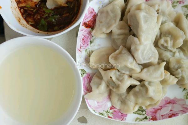芹菜大肉饺的做法图解8