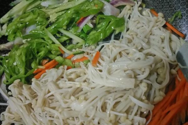 金针菇的做法图解3