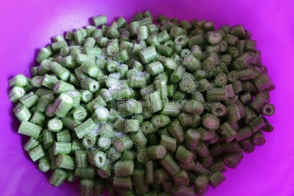 豆豉肉末豆角的做法图解3
