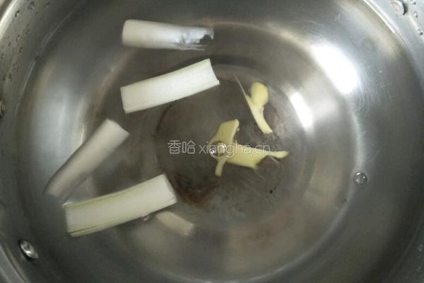 排骨豆芽汤的做法图解7