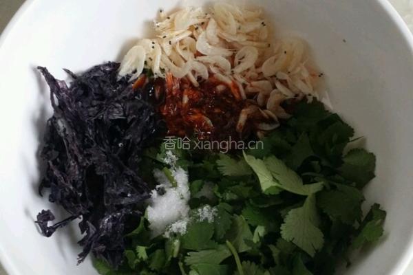 酸汤饺子的做法图解2
