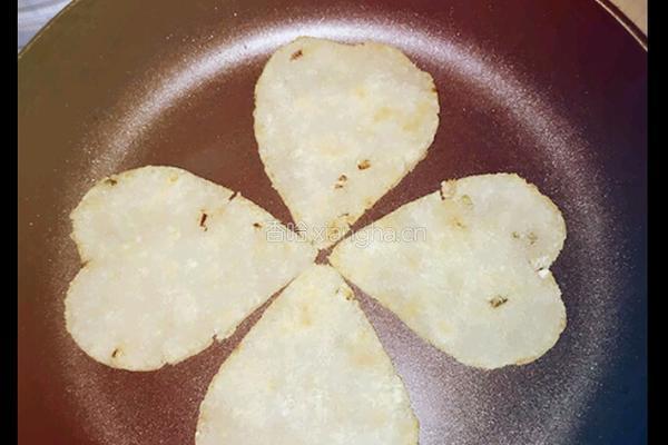 葱香薯饼的做法图解8