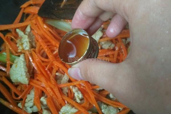 胡萝卜炒肉的做法图解5