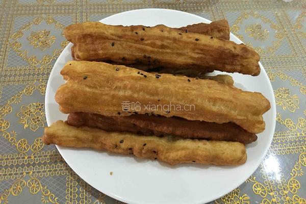 黄金油条的做法图解12