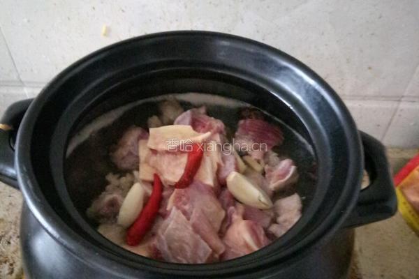 牛腩煮莲藕的做法图解4