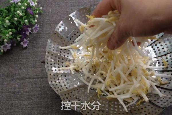 炒绿豆芽的做法图解2
