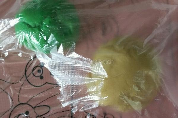 奶香双色面包的做法图解5