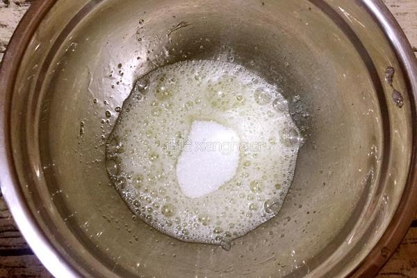 酸奶蛋糕卷的做法图解7
