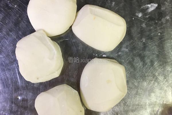 蒸饺（玫瑰花形）的做法图解8