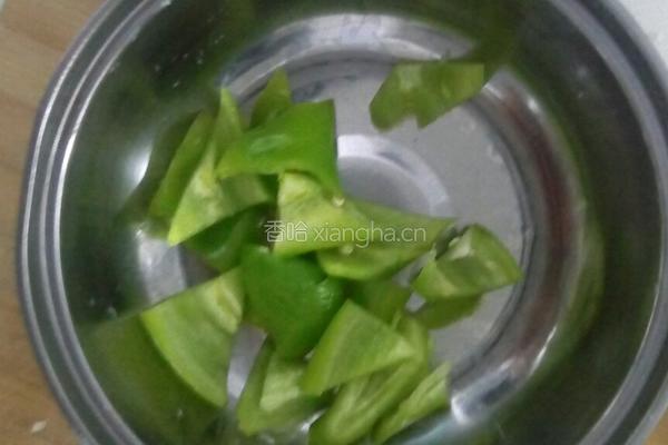 尖椒土豆片的做法图解2