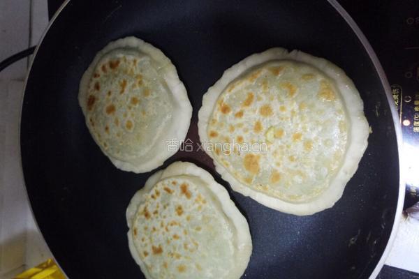 韭菜花盒子 的做法图解5