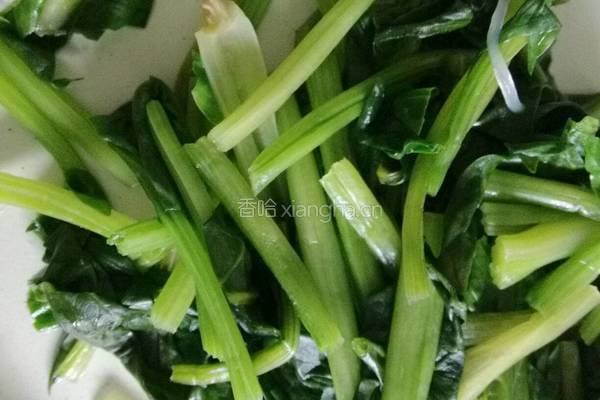 菠菜粉丝汤的做法图解2