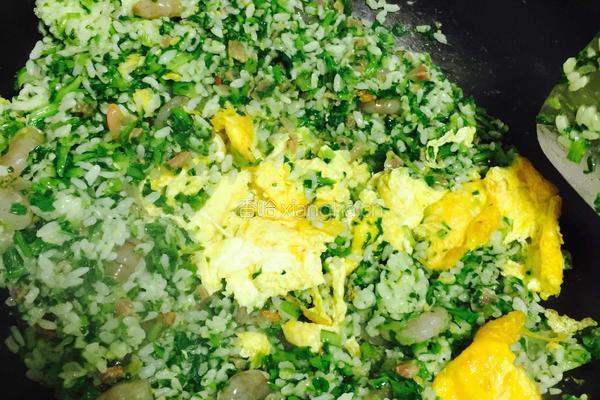 虾仁炒饭的做法图解12