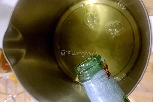 戚风蛋糕(8寸)的做法图解5