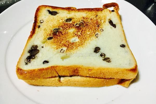 芝士红豆吐司三明治的做法图解4