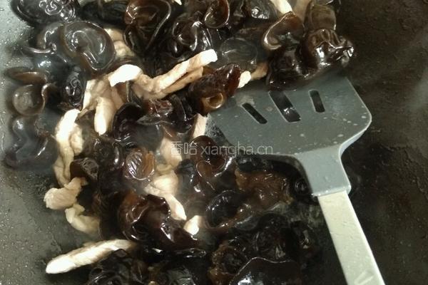 木耳炒肉丝的做法图解4