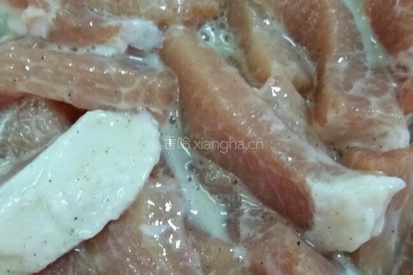 炸猪柳的做法图解1