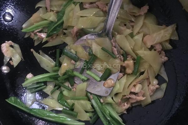 莴笋肉丝的做法图解10