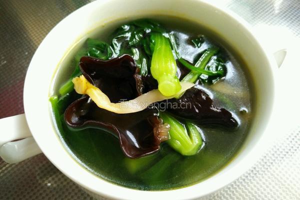 榨菜木耳青菜汤的做法图解7