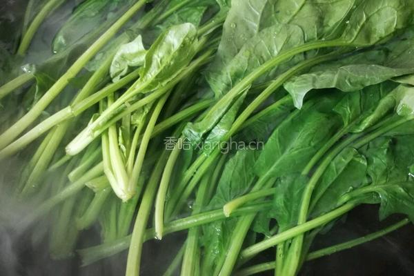 小酱炒菠菜的做法图解3